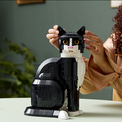 brick-built LEGO Ideas Tuxedo Cat statue